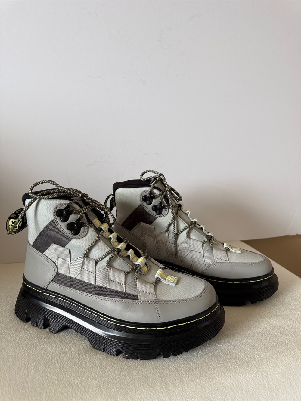 Dr.Martens Boury ankle boots